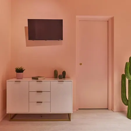 Apartment After8-flamingo *